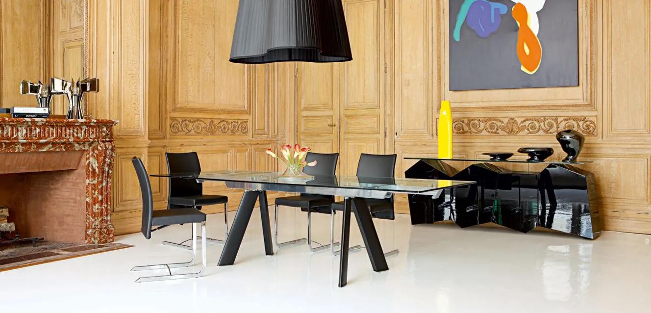 CHRONOS DINING TABLE