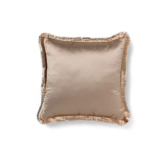 RENAISSANCE ESSENTIAL