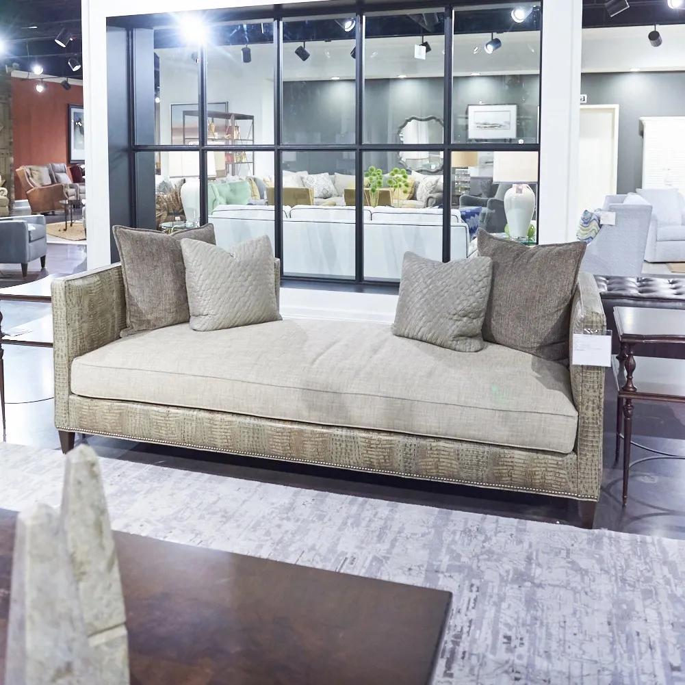 Huntington House 三人位沙发7