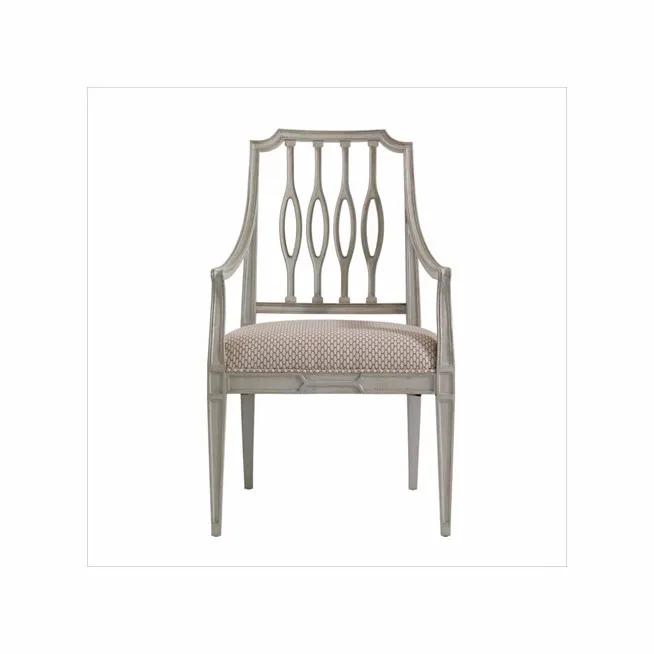 Cooper Upholstered Seat 扶手椅