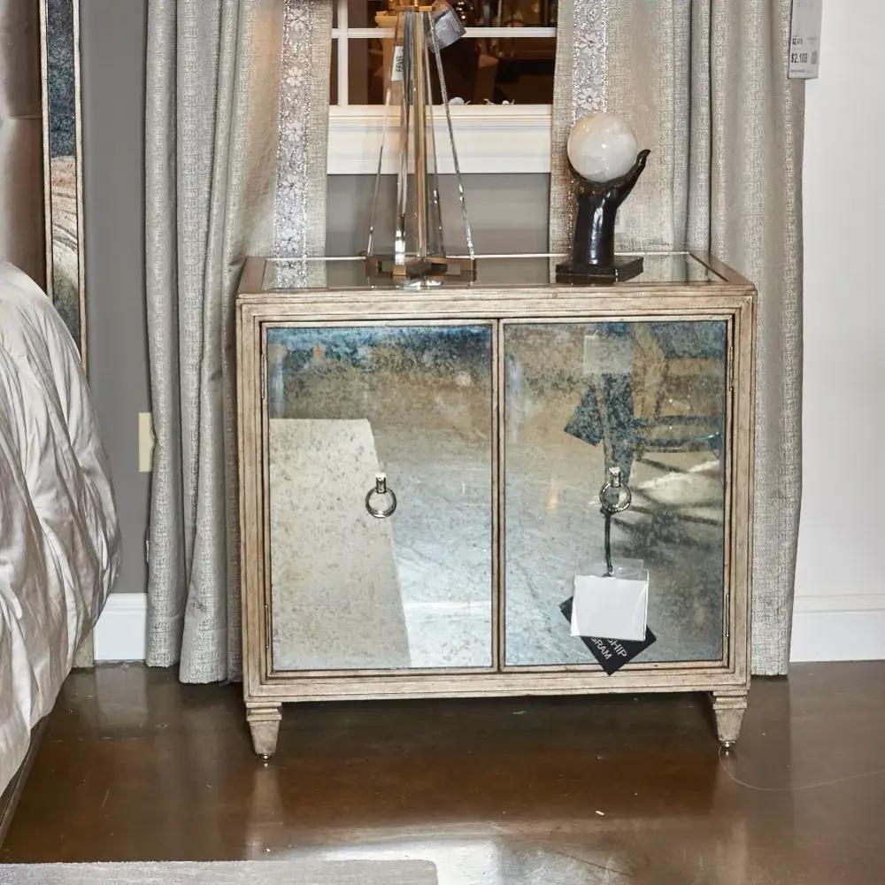 DESIGN FOLIO 床头柜