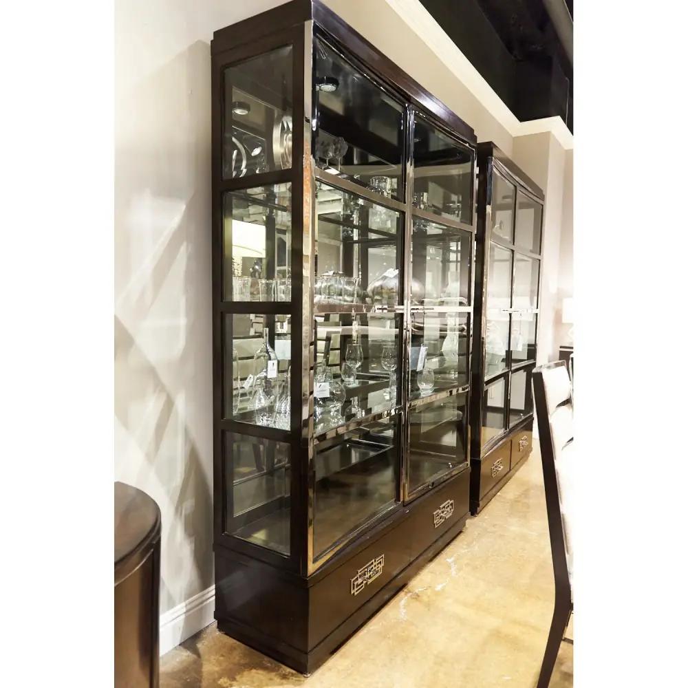 LAKE SHORE DRIVE 展示柜