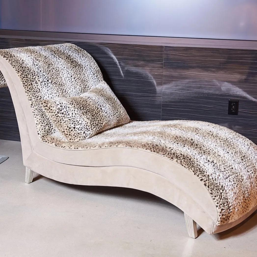 HOLLYWOOD SWANK  躺椅