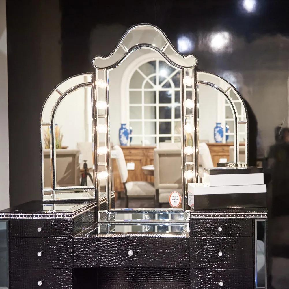 HOLLYWOOD SWANK 挂镜