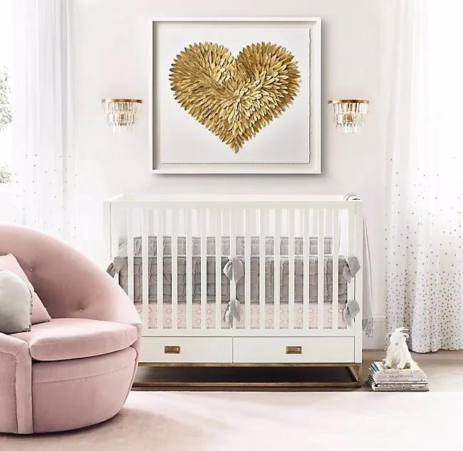 RH旋转椅+爱心抱枕