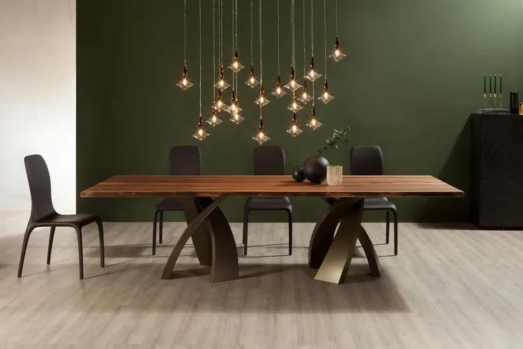 Eliseo e Big Eliseo 餐桌