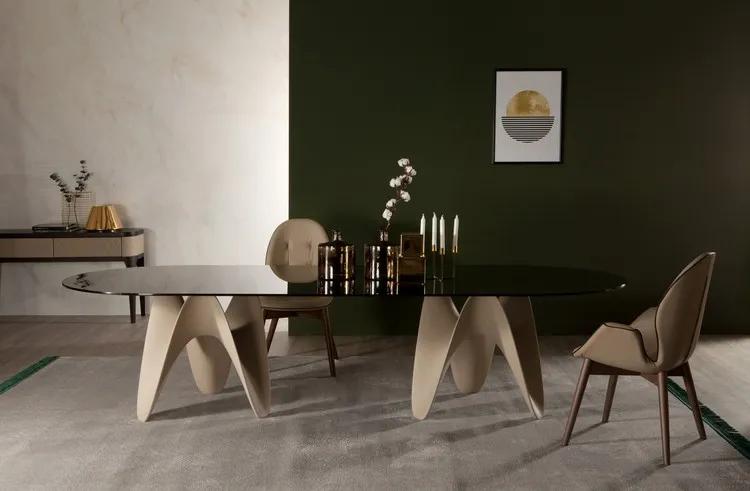 Gaya e Big Gaya 餐桌