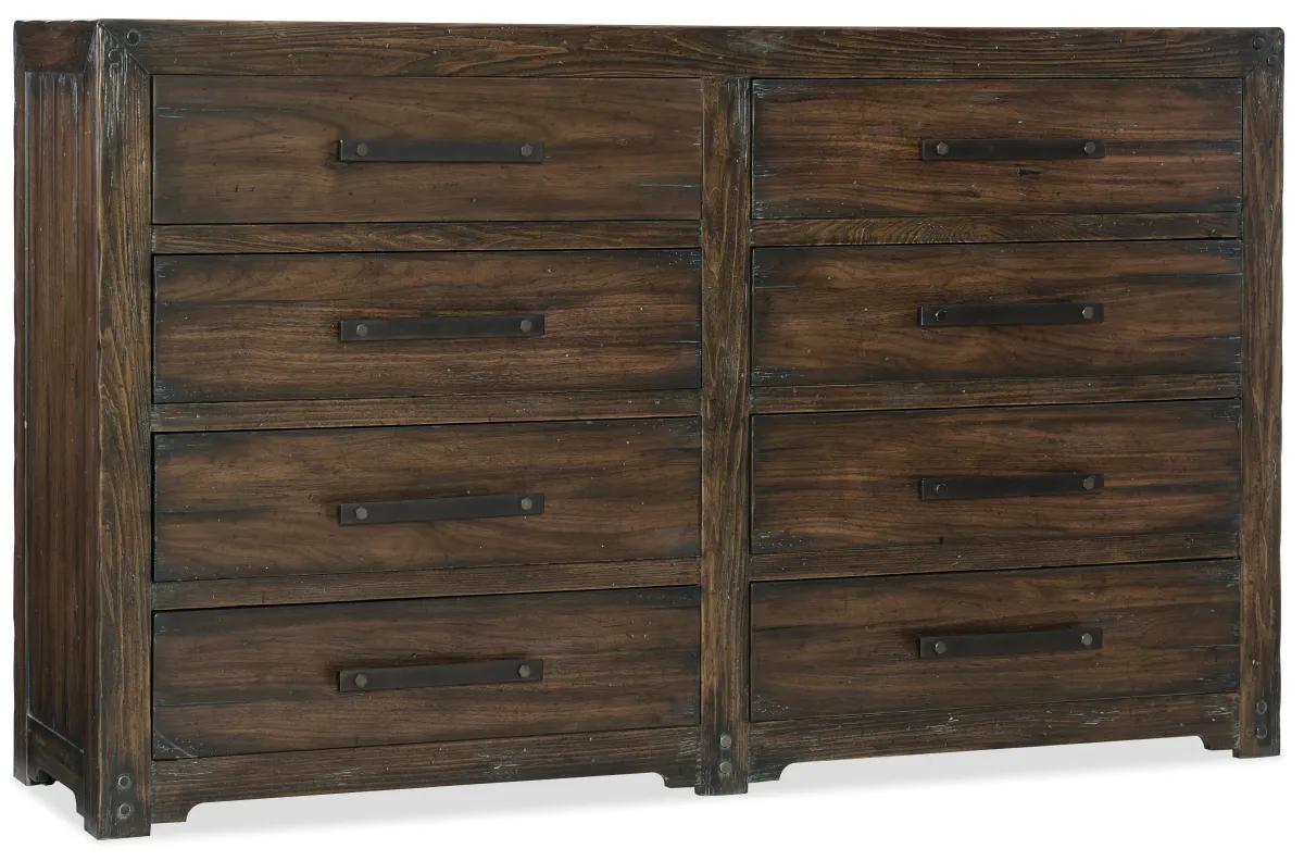 Hooker Furniture Bedroom Roslyn County Eight-Drawer Dresser