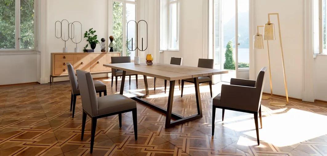 EPOQ DINING TABLE
