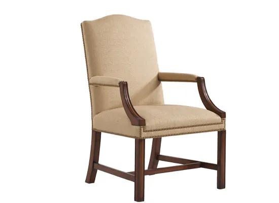 Traditional Lounge Chair