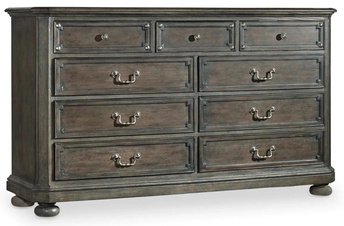 Hooker Furniture Bedroom Vintage West Nine-Drawer Dresser