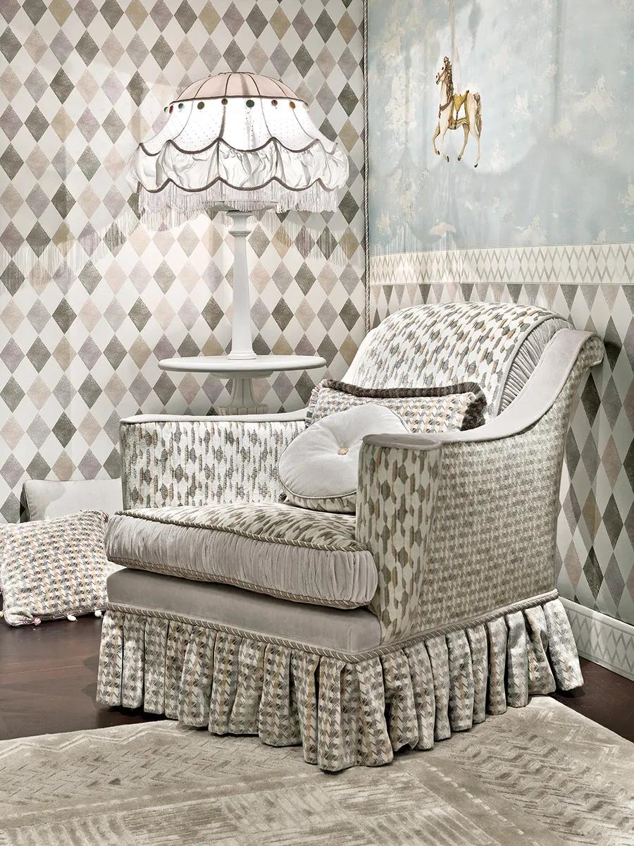 Nabuk and fabric chest of drawers 