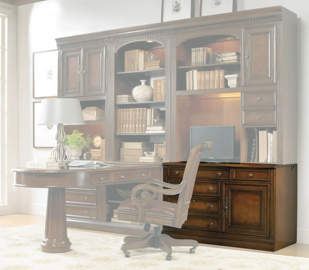 Hooker Furniture Home Office European Renaissance II Computer Credenza Desk