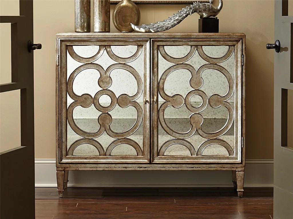 荧幕传奇门厅柜