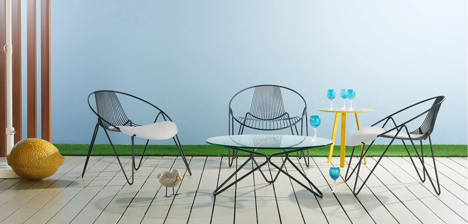 MADAME O LOUNGE ARMCHAIR