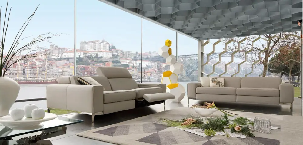 CALISTO LARGE 3-SEAT SOFA