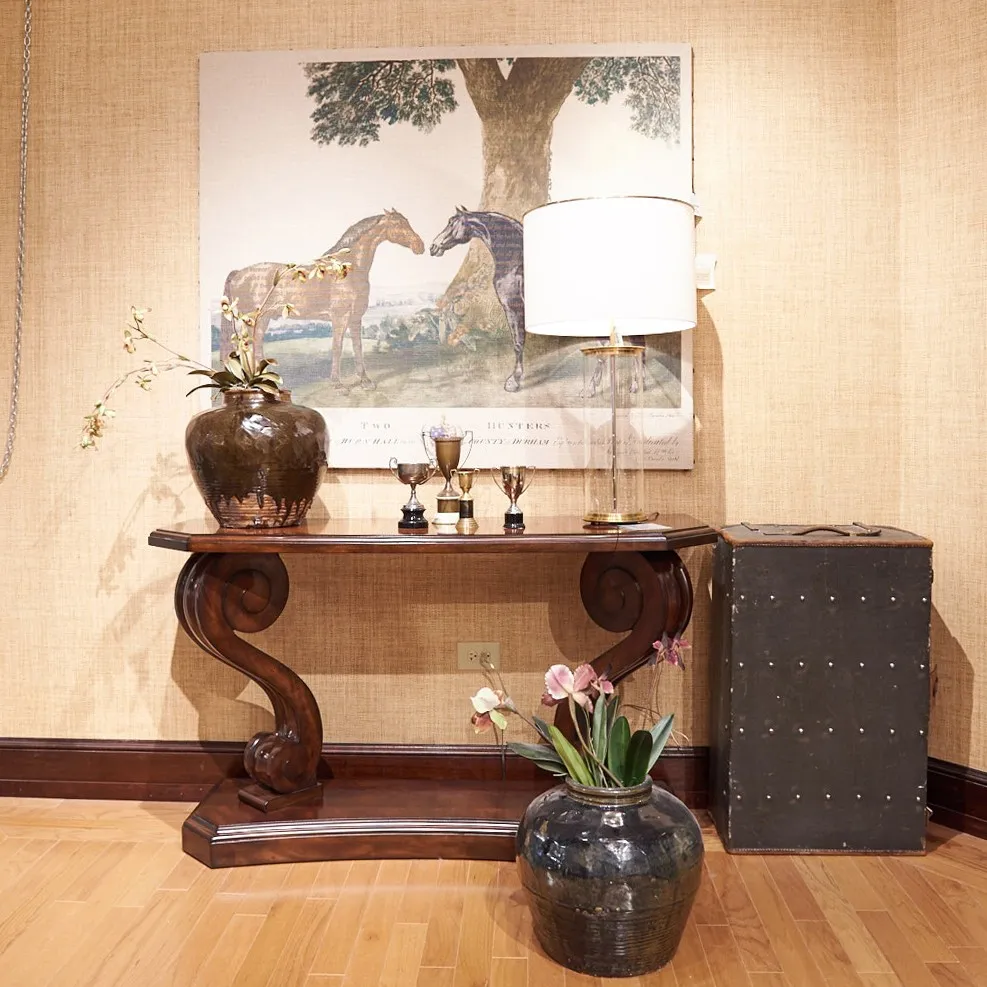 MAYFAIR SCROLL 桌台