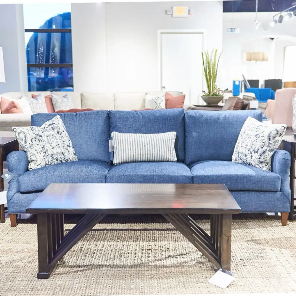 Huntington House 三人位沙发9