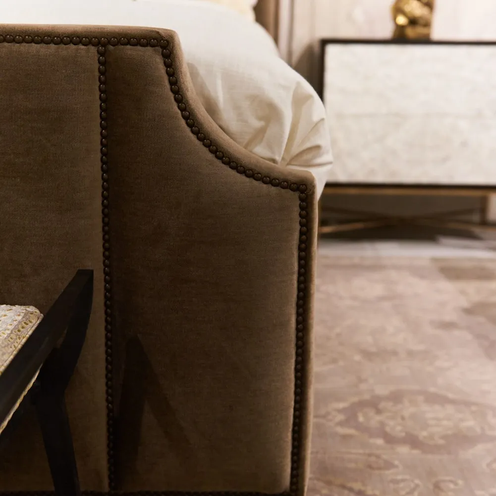 Bernhardt Upholstered 床