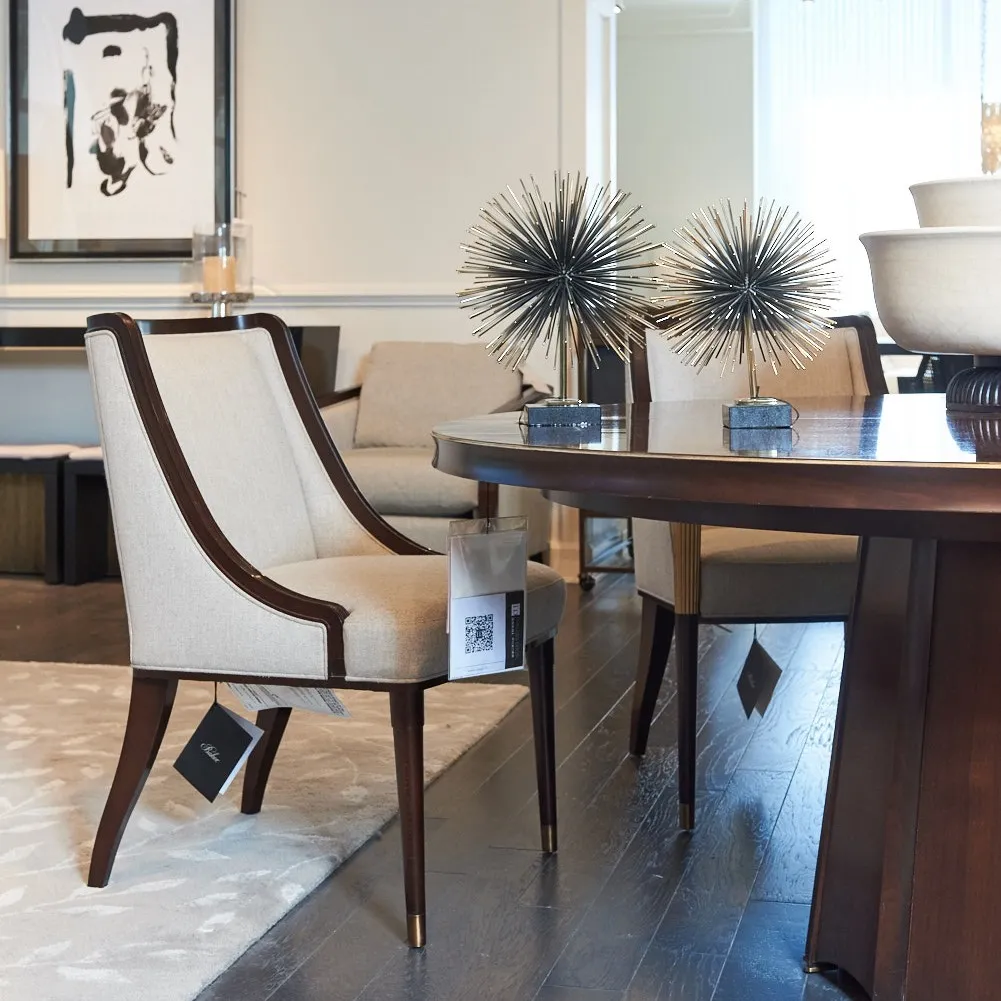 Baker SIGNATURE 餐椅