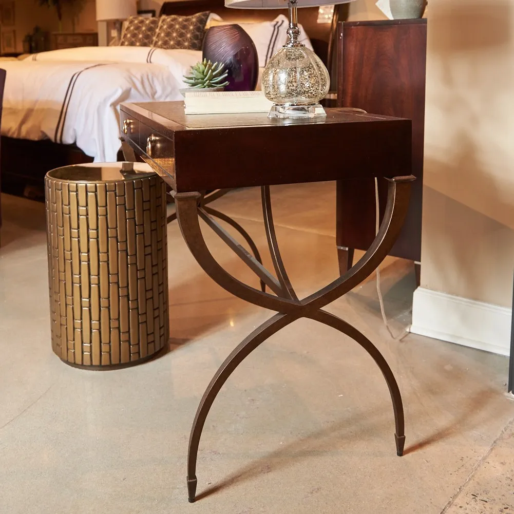 Thomasville BEDSIDE TABLE边桌