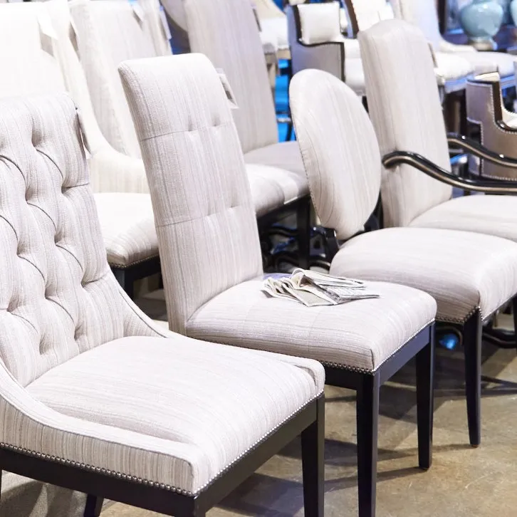 SILVERLAKE 餐边椅