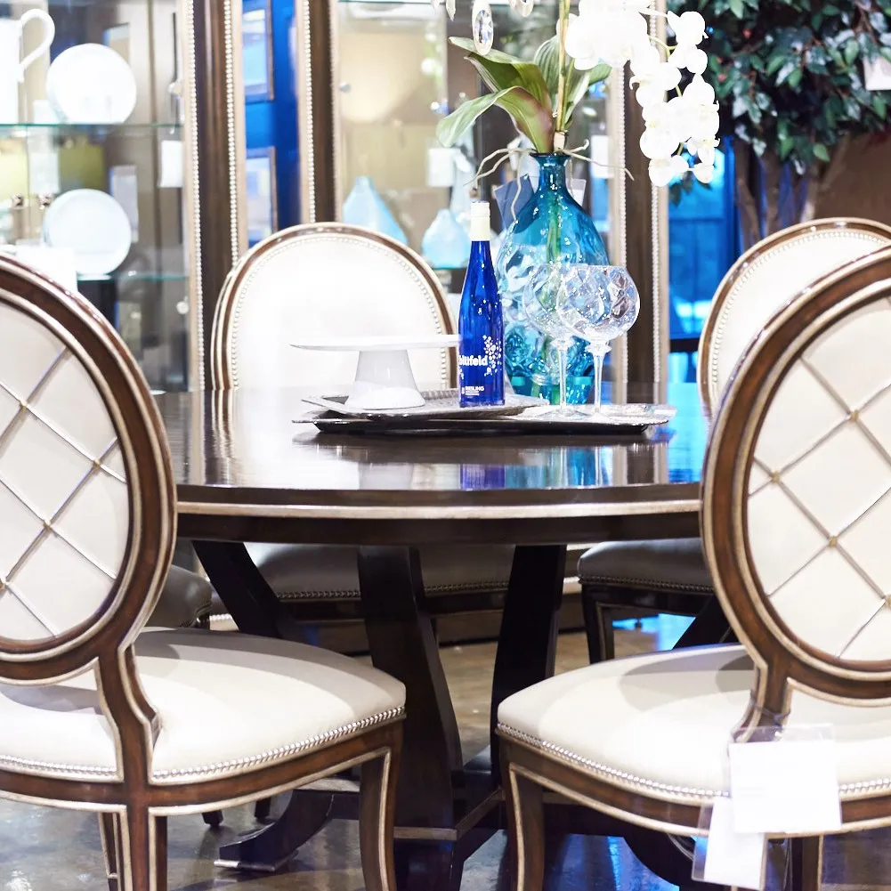 DESIGN FOLIO  RND 餐桌