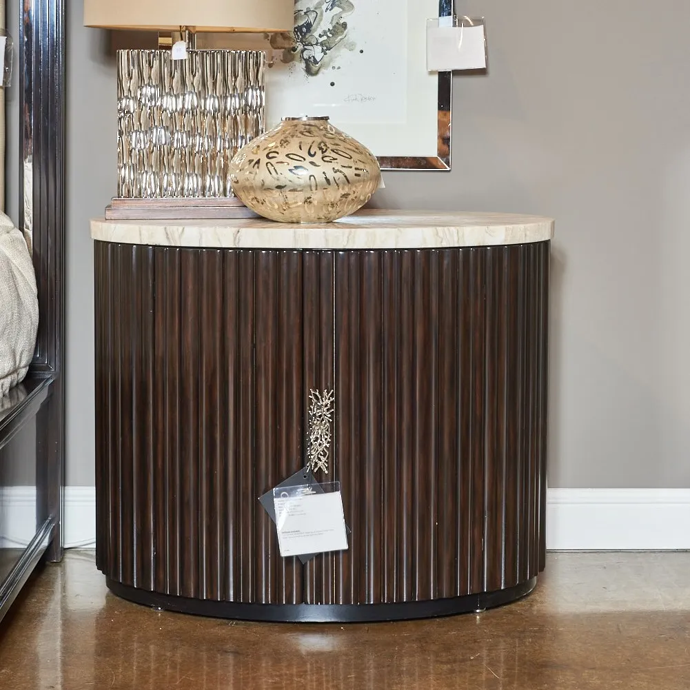 MAILBU OVAL 床头柜