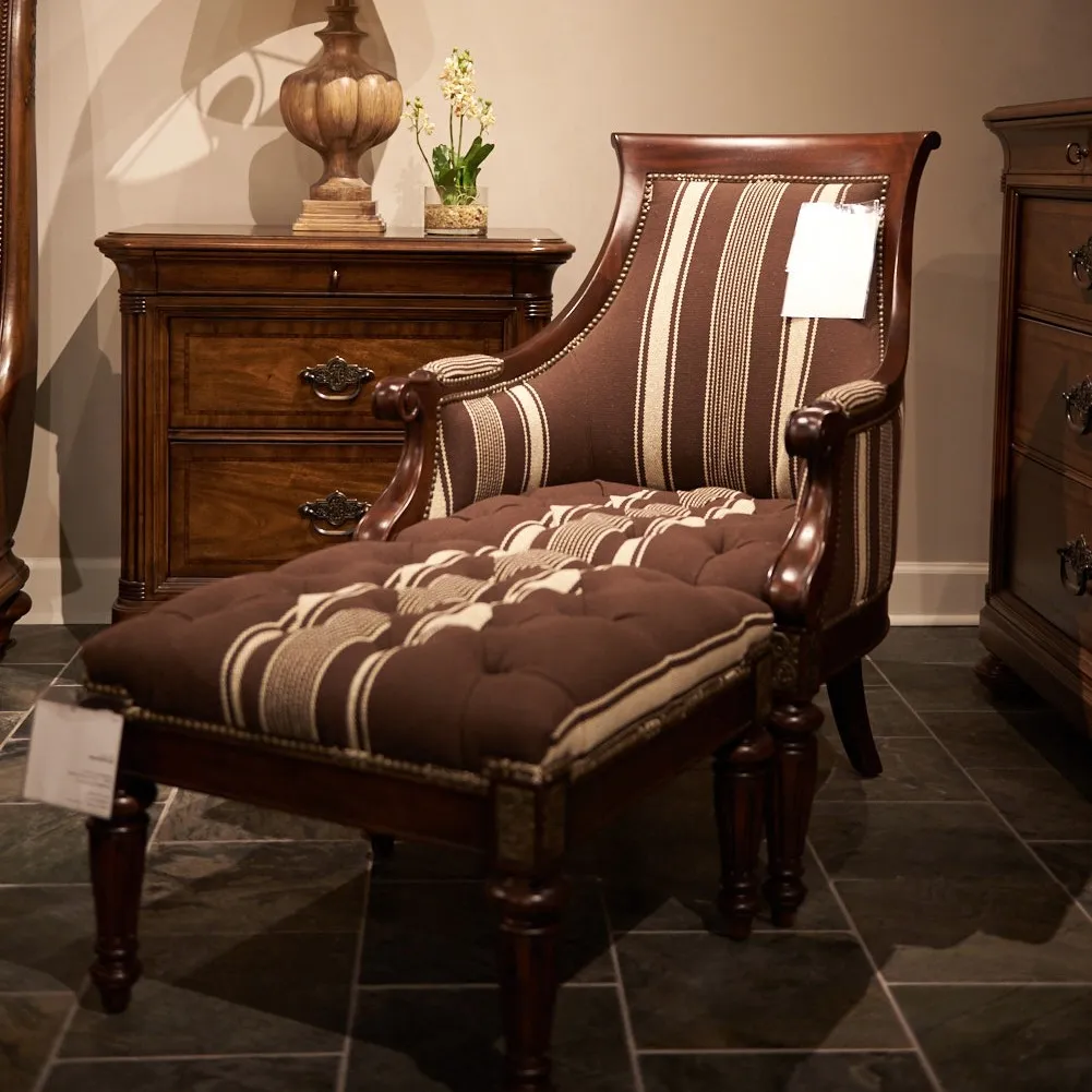 Thomasville ANSON OTTOMAN1194-16 脚榻