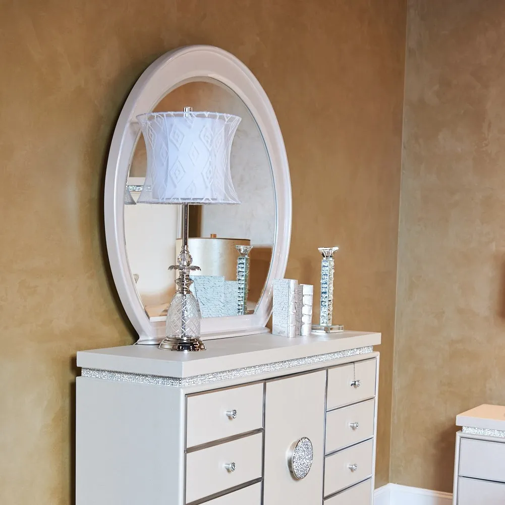 GLIMMERING HEIGHTS  挂镜