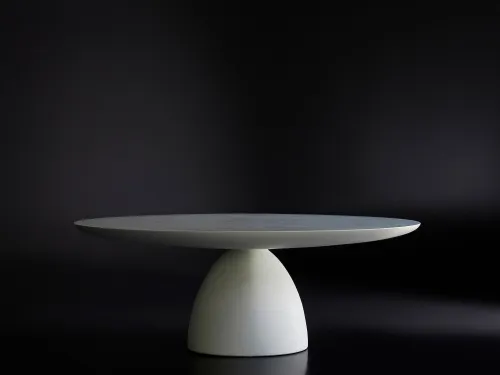 Ellipse Table