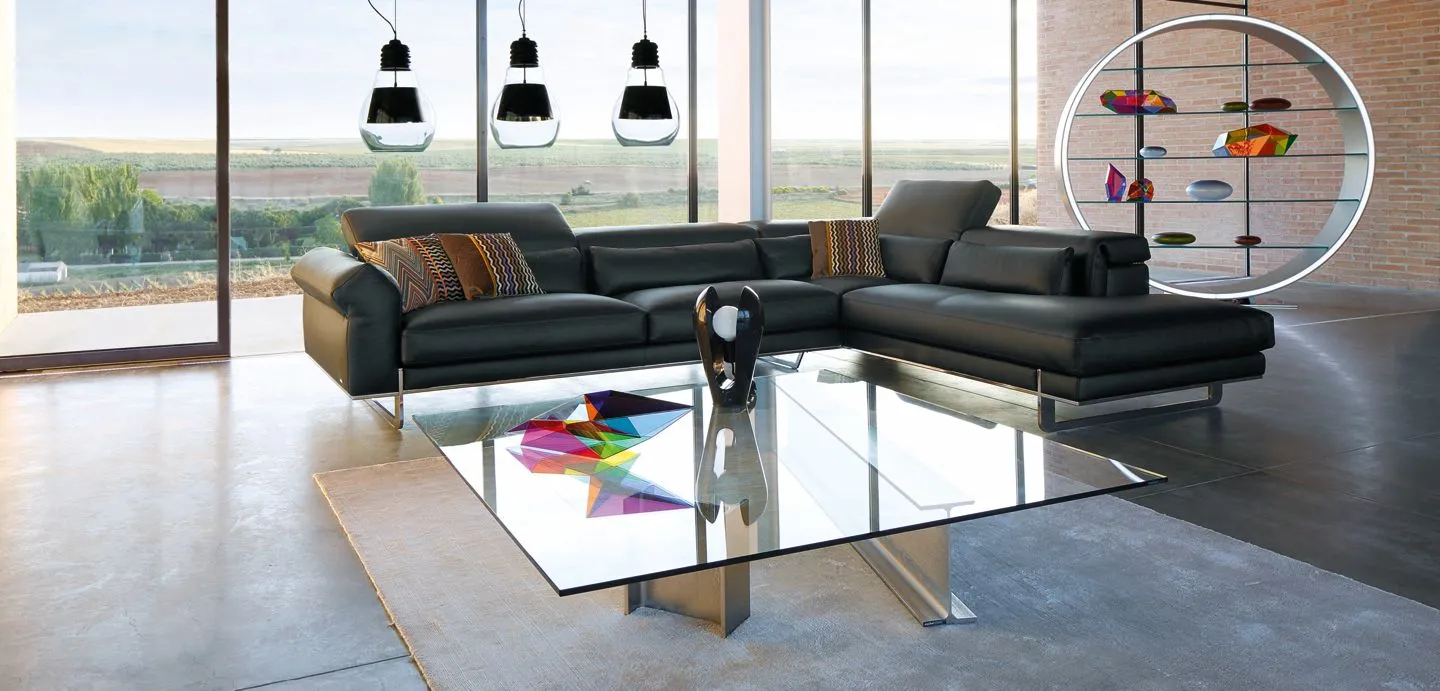 LESS IS MORE COCKTAIL TABLE