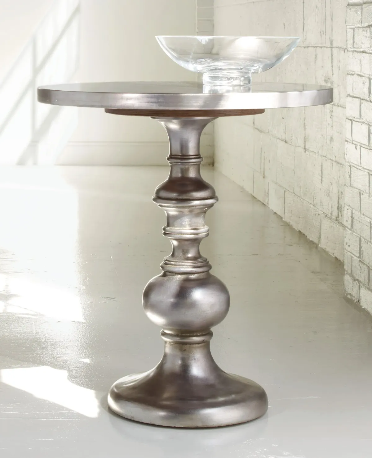 Hooker Furniture Living Room Melange Kenmar Pedestal Table