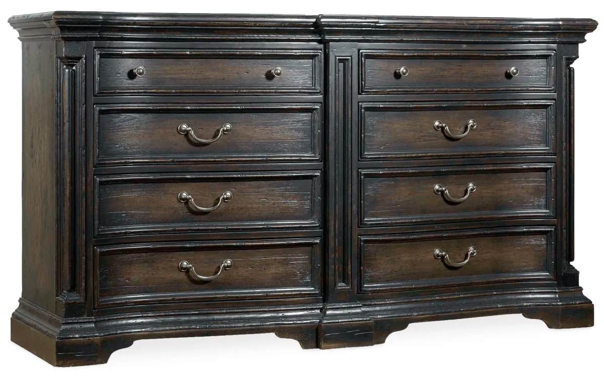 Hooker Furniture Bedroom Auberose Eight-Drawer Dresser