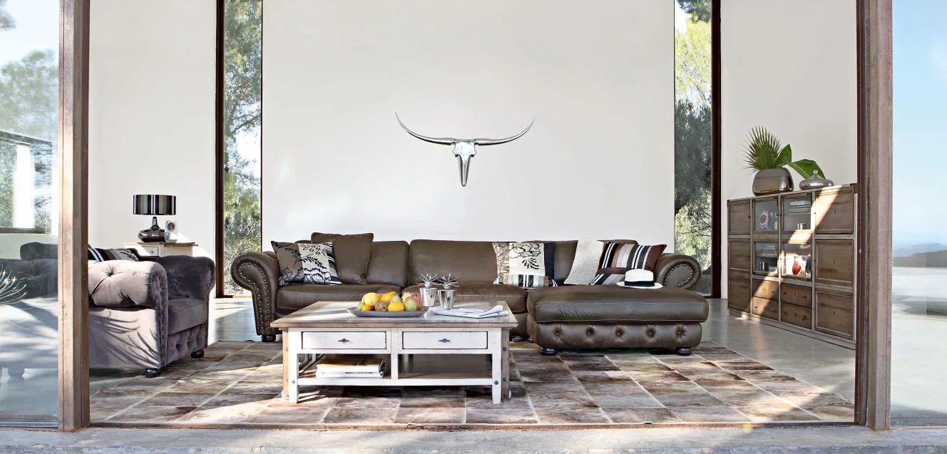 MAESTRO Corner Composition