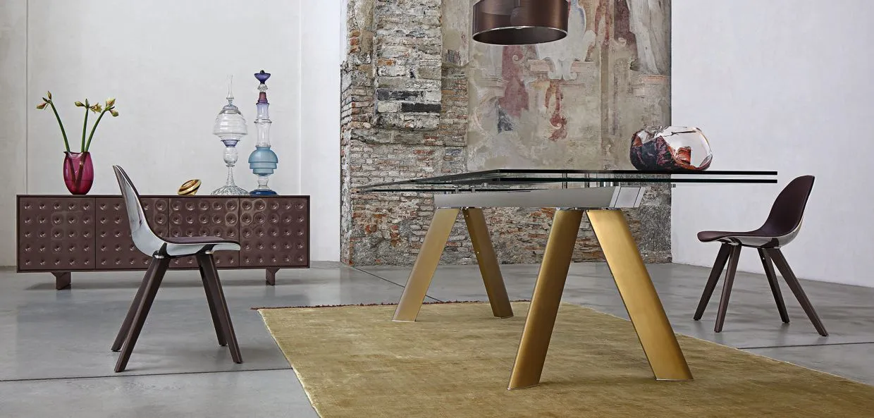 CHRONOS ANODISE DINING TABLE