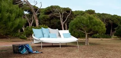 TRAVELER outdoor 3-SEAT SOFA