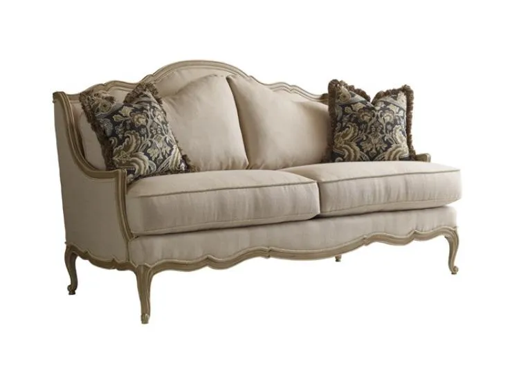Veronique Settee