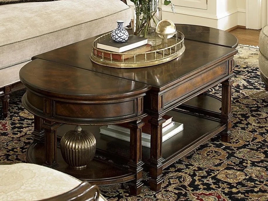 鸡尾酒桌（中间）