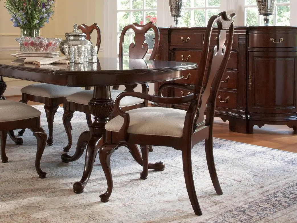 布兰迪温扶手椅