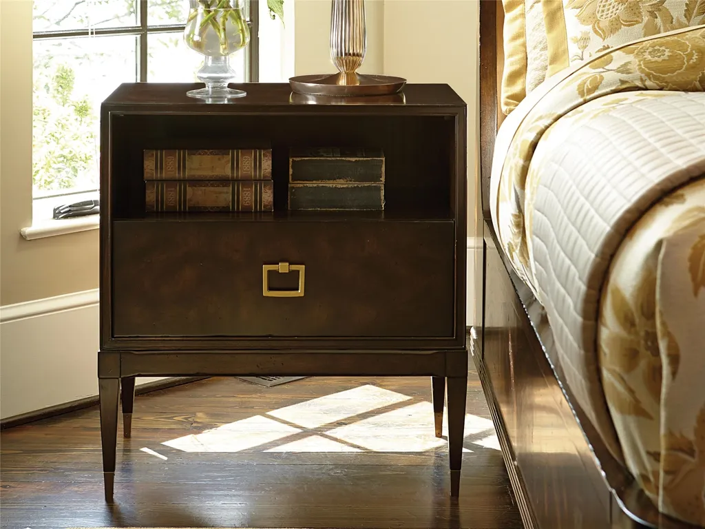 比弗利山庄床头柜